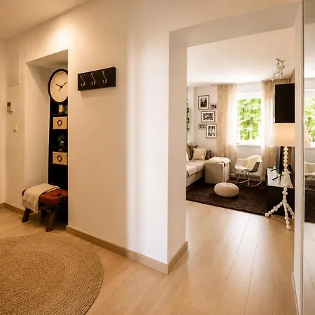 Bright 2br Business & - Nivy - Balcony - Fast Wifi Διαμέρισμα *